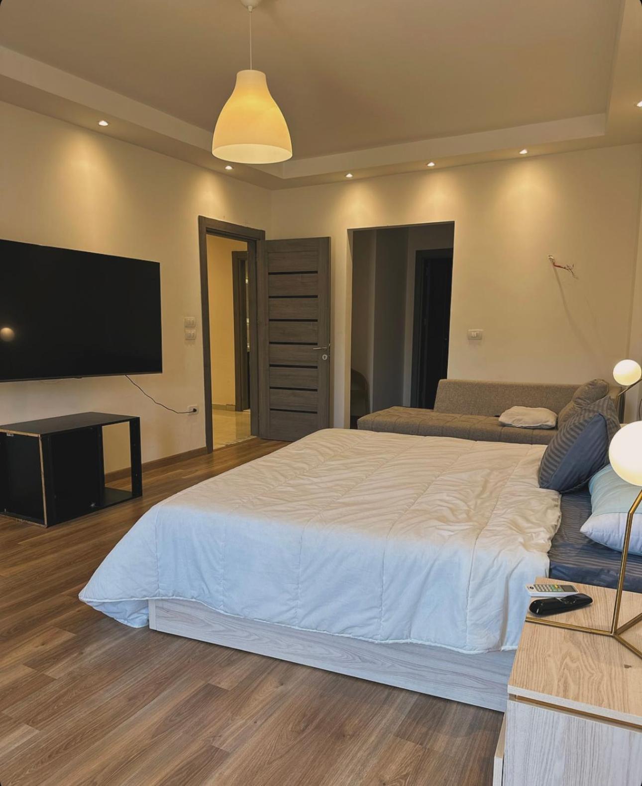 New 1 Compound Nine East Cairo
